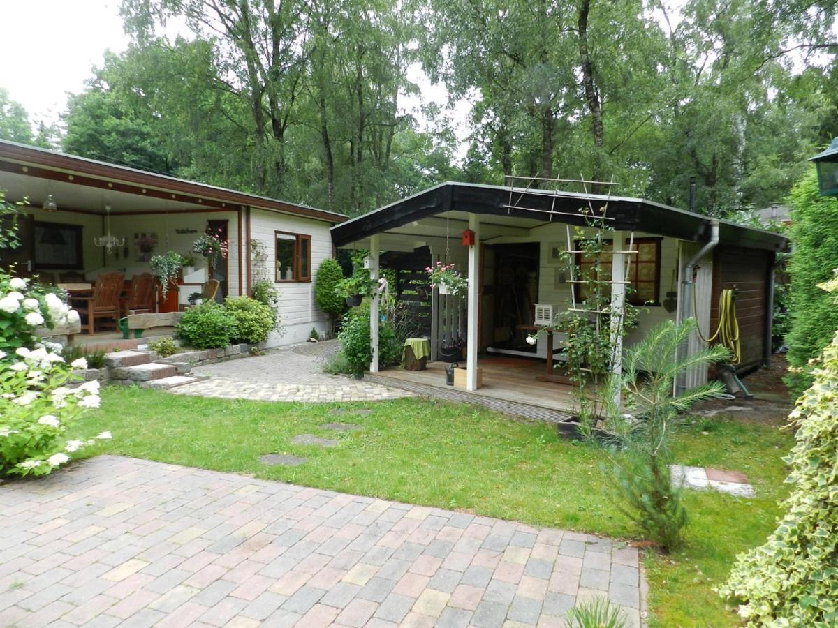 Sfeervol, Ruim En Luxe Chalet In Bosrijke Omgeving Villa Diessen Luaran gambar